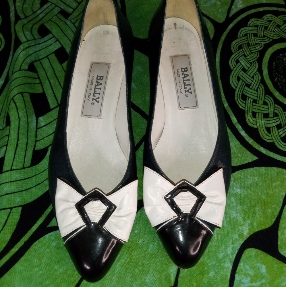 Vintage 1980s Ballys dress shoes